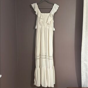 Mossimo Supply Co. Cream Ruffle Maxi Dress